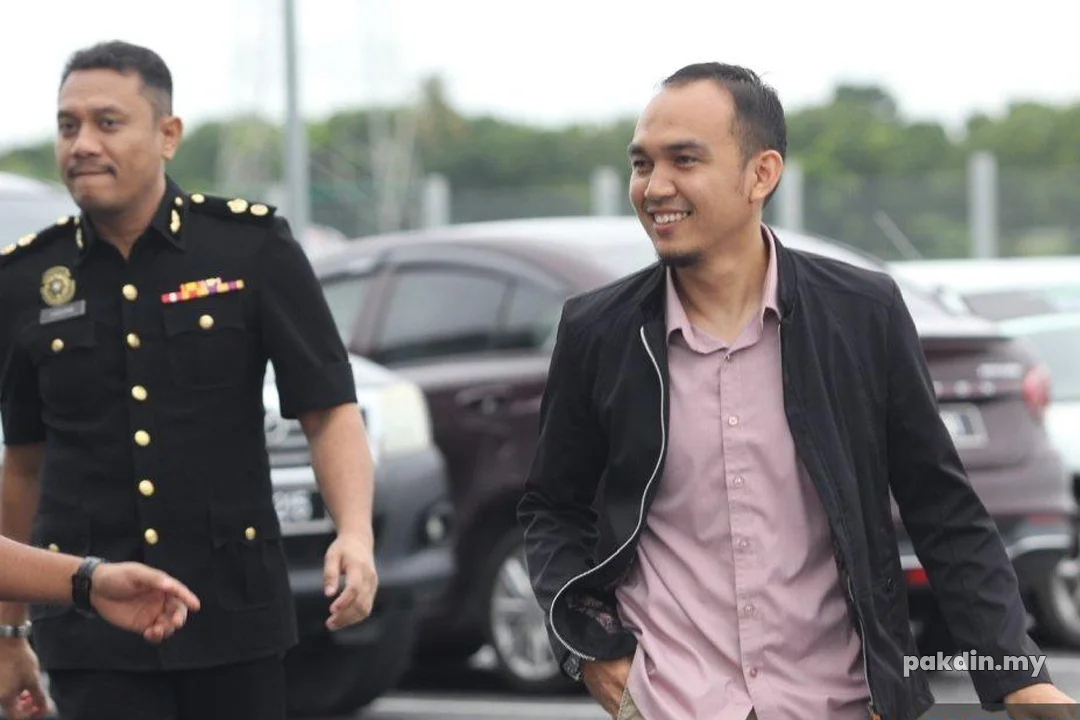 [VIDEO] Anak lelaki MB Perlis didakwa kemuka tuntutan palsu lebih RM19,000